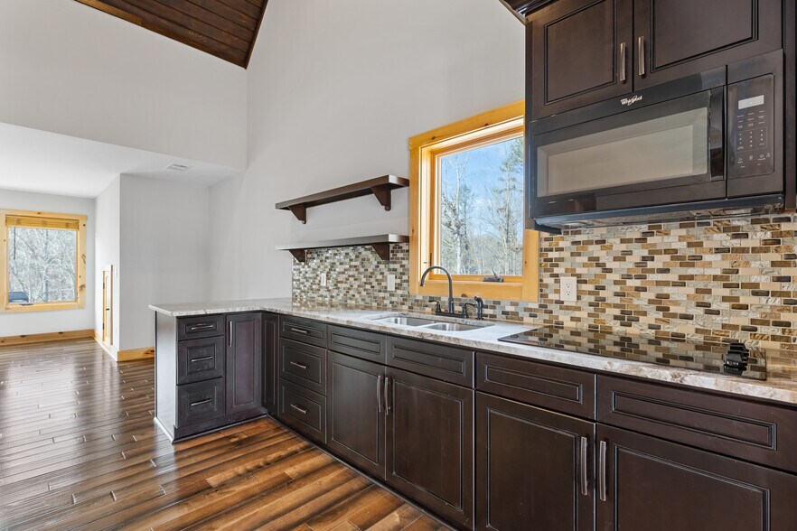 More Photos Of 5735 Archer Ave, Cumming Apartments For Sale