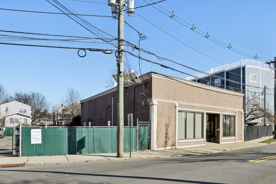 More Photos Of 7-9 Ridgefield, Ridgefield Park Flex For Lease