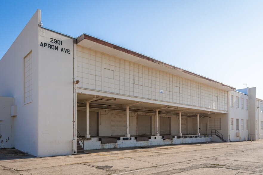 More Photos Of 2901 Apron Ave, Atwater Warehouse For Sale