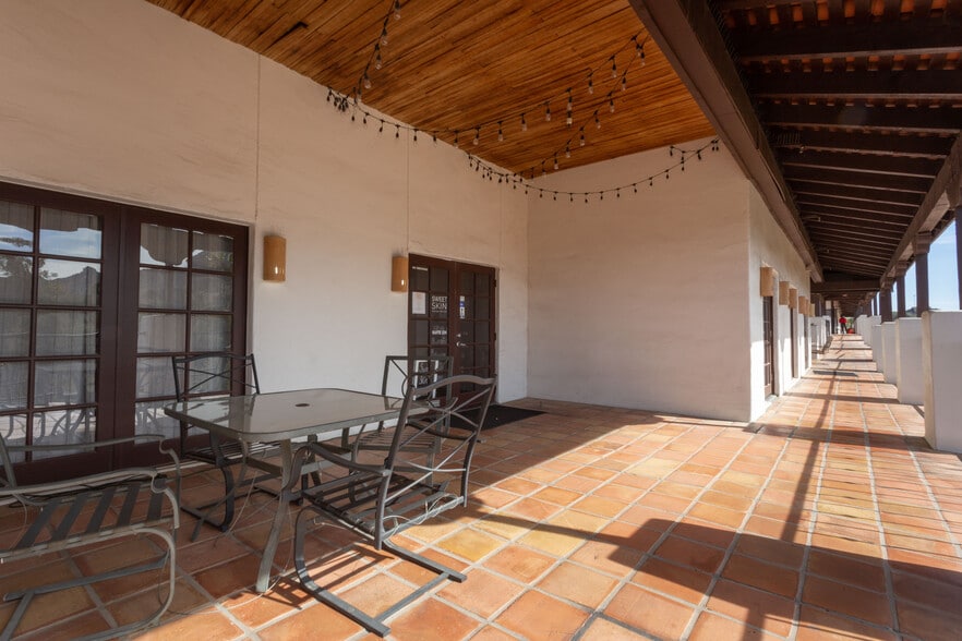 More Photos Of 1825-1845 E Northern Ave, Phoenix Office For Lease