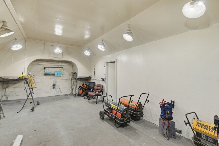 More Photos Of 59 W Church St, Spring Valley Auto Repair For Sale