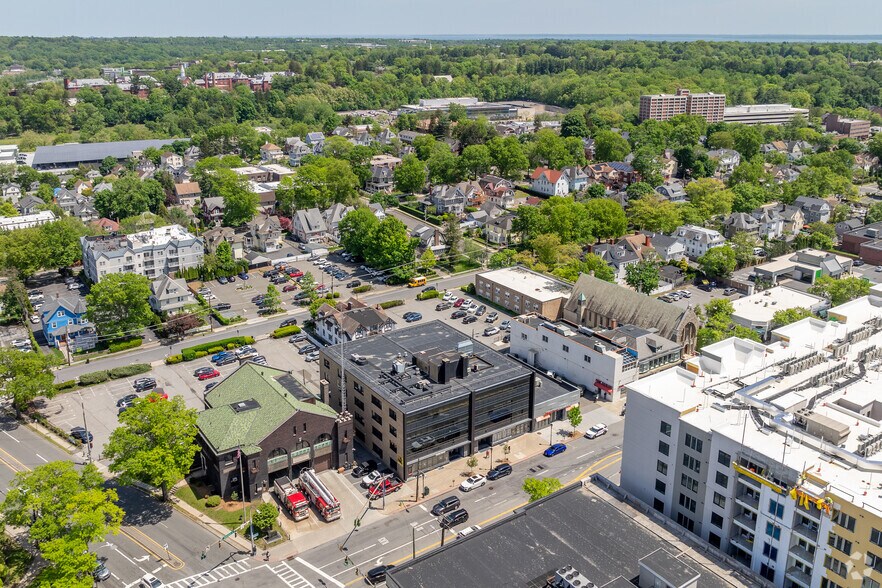 More Photos Of 235-237 Mamaroneck Ave, White Plains Office For Lease