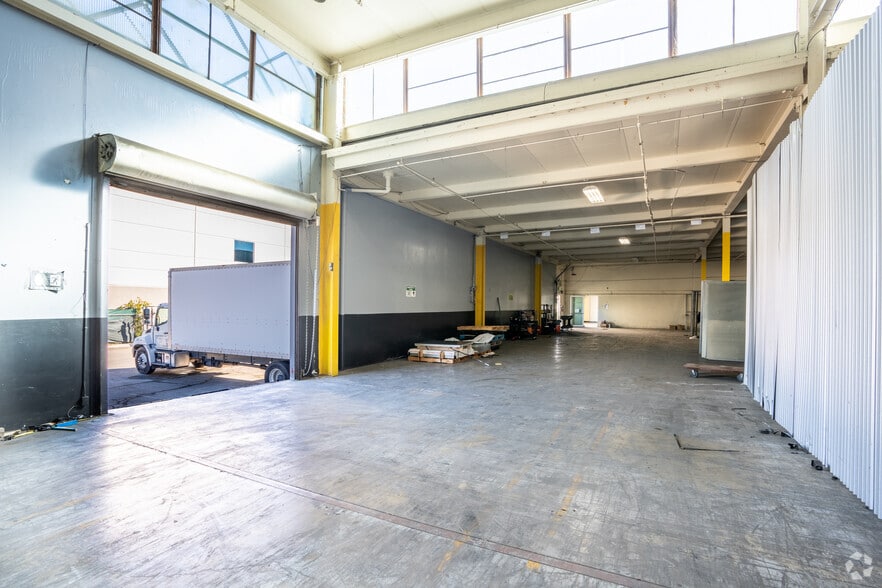 More Photos Of 900 Turnbull Canyon Rd, City Of Industry Warehouse For Lease
