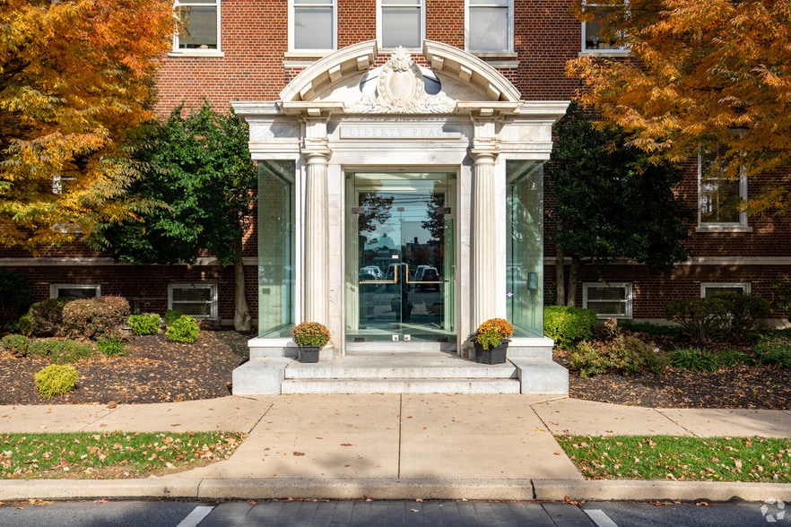 More Photos Of 313 W Liberty St, Lancaster Office For Lease