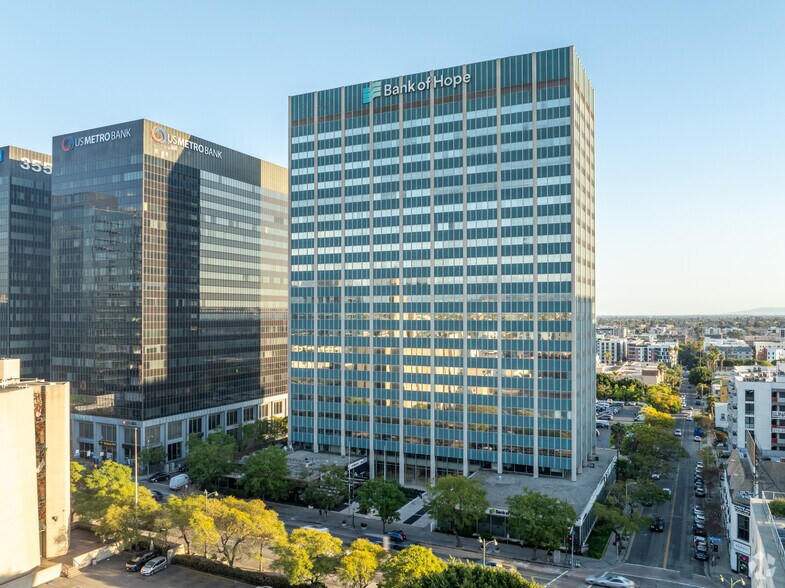 More Photos Of 3600 Wilshire Blvd, Los Angeles Office For Lease