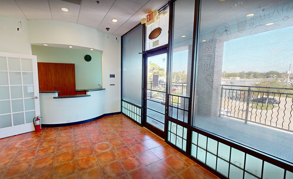 More Photos Of 8401 Westheimer, Houston Unknown For Lease