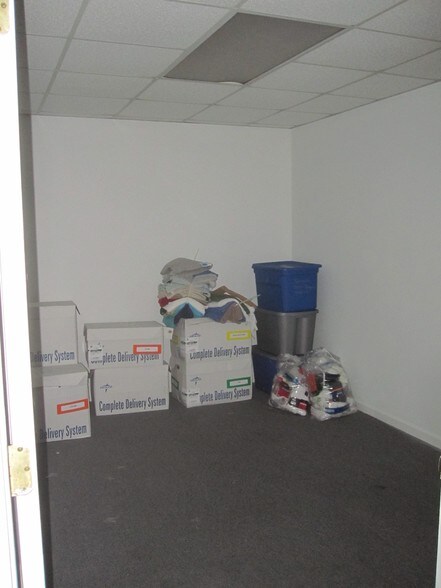 More Photos Of 188 Ben Burton Cir, Bogart Office For Sale