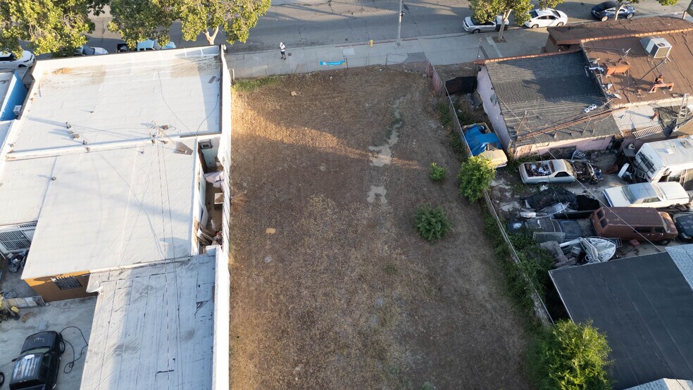 More Photos Of 855 W Holt Ave, Pomona Bar For Sale