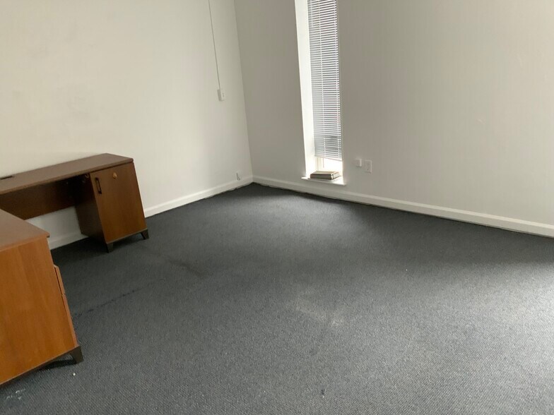 More Photos Of 482 State Farm Rd, Boone Self Storage For Lease