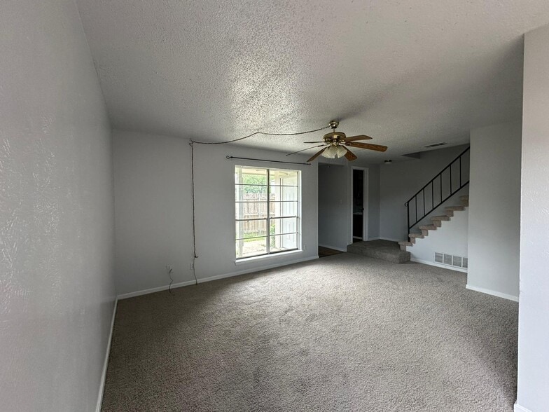 More Photos Of 1110 Covey Ln, Killeen Apartments For Sale