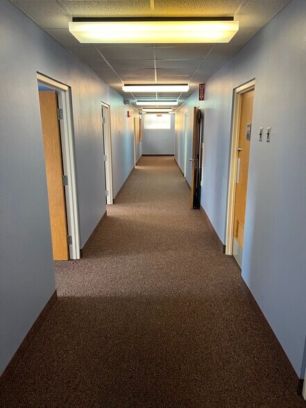 More Photos Of 110 6th Ave SE, Aberdeen Office For Lease