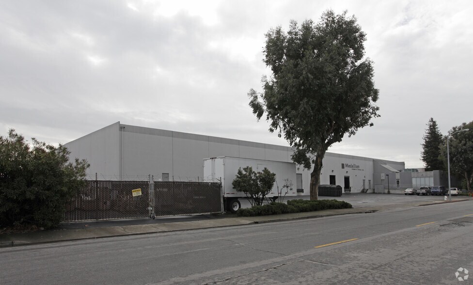 Primary Photo Of 2434 Polvorosa Ave, San Leandro Warehouse For Sale