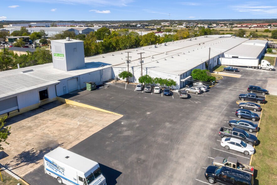 More Photos Of 1942 S Interstate 35, San Marcos Warehouse For Sale