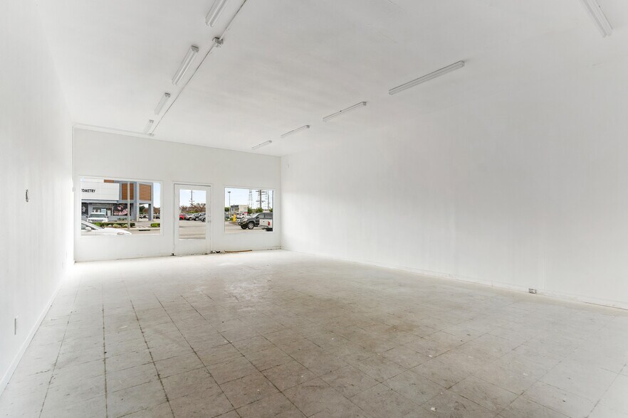 More Photos Of 3015 Artesia Blvd, Torrance Storefront Retail Office For Sale