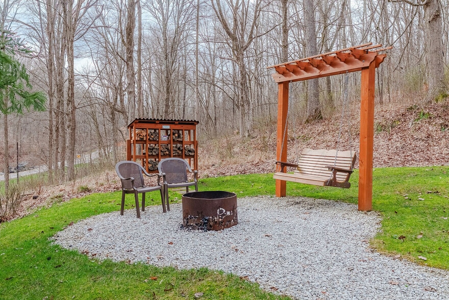 More Photos Of 15017 State Route 678, Rockbridge Specialty For Sale
