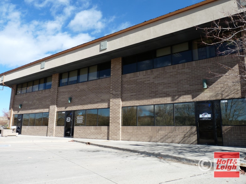 More Photos Of 1001 S Perry St, Castle Rock Medical For Sale