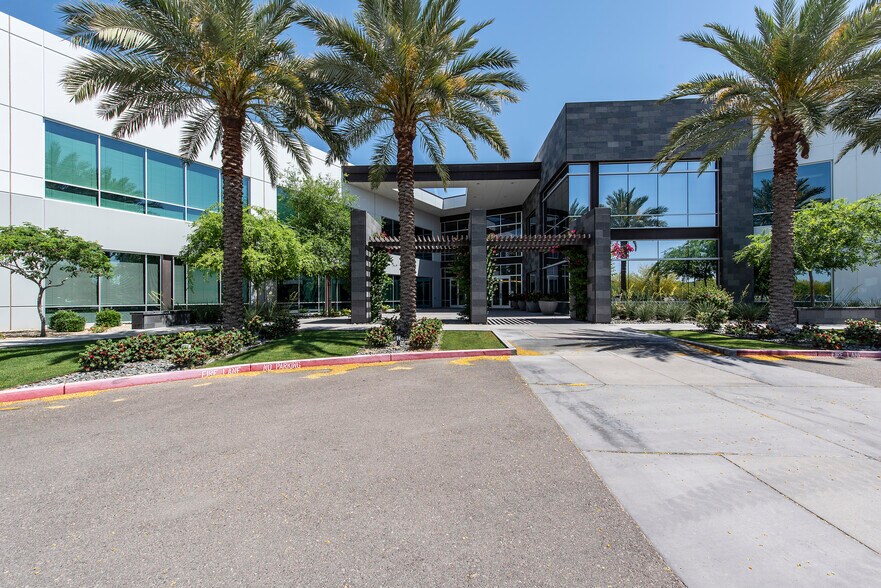 More Photos Of 350 N McClintock Dr, Chandler Office For Sale