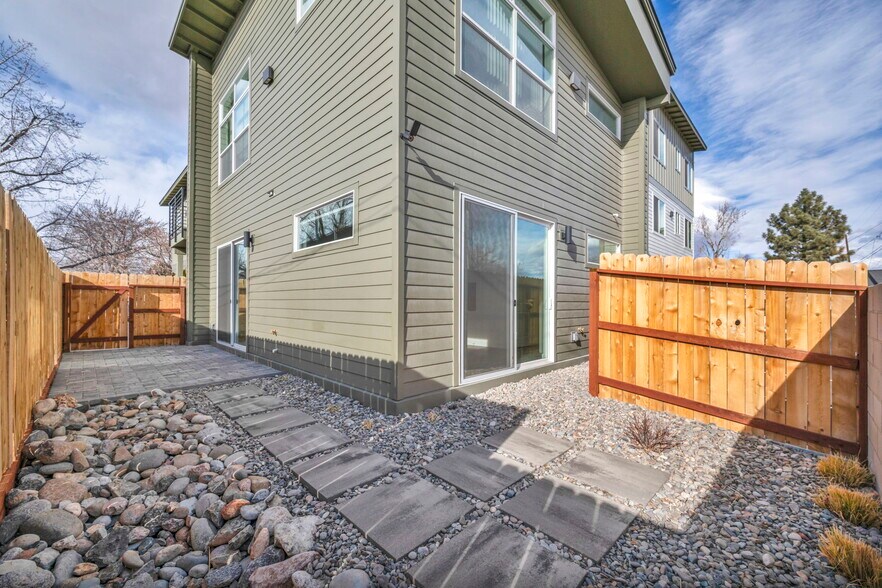 More Photos Of 542 7th St, Sparks Apartments For Sale