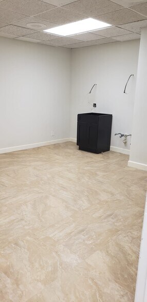 More Photos Of 3035 E Commercial Blvd, Fort Lauderdale Medical For Sale