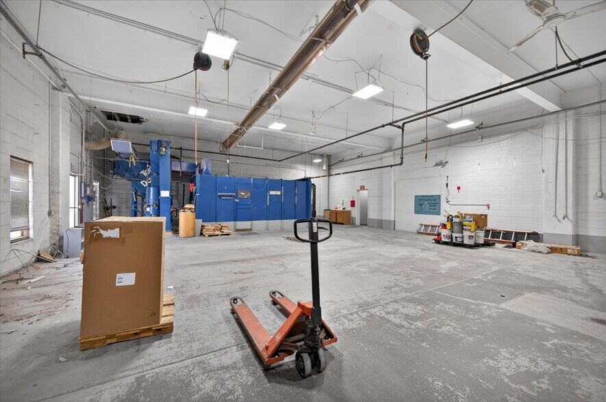 More Photos Of 1302 9th St, Wheatland Industrial For Sale