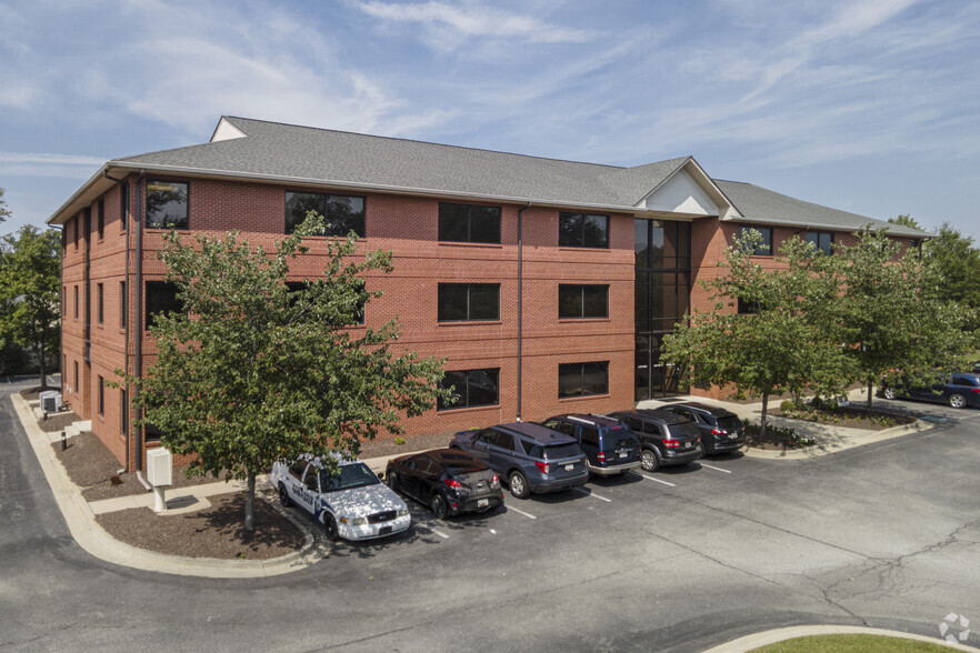 Primary Photo Of 50 Post Office Rd, Waldorf Medical For Lease