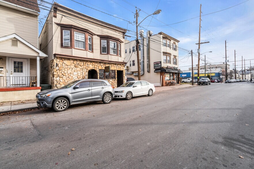 More Photos Of 45 Freeman St, West Orange Bar For Sale