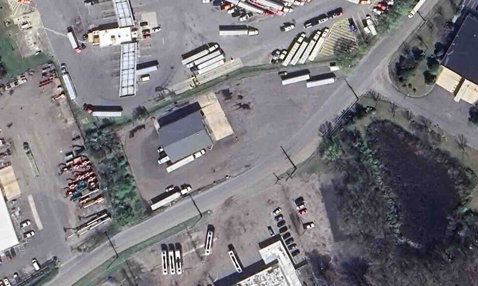 Primary Photo Of 301 Borrelli Blvd, Paulsboro Industrial For Sale