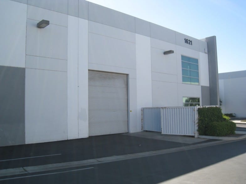 More Photos Of 1621 Ord Way, Oceanside Warehouse For Lease
