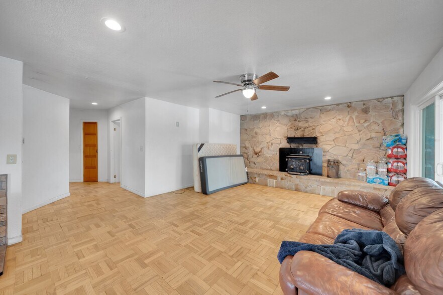 More Photos Of 3369 N Railroad Flat Rd, Wilseyville Land For Sale