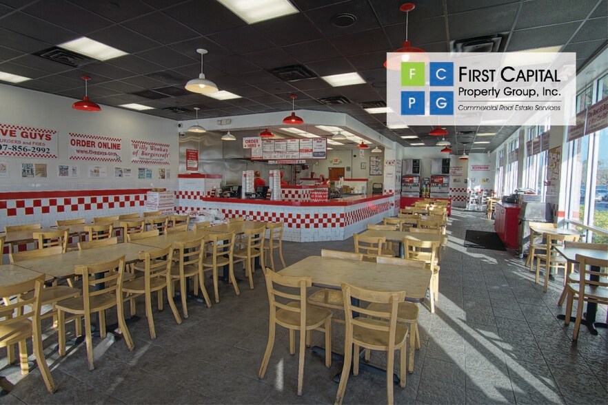 More Photos Of 6125 S Semoran Blvd, Orlando Unknown For Lease