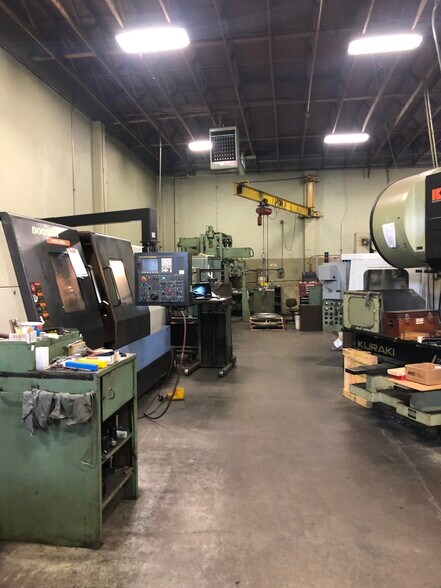 More Photos Of 2441 NW Eleven Mile Ave, Gresham Warehouse For Sale