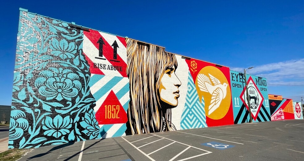 More Photos Of 145 E White St, Rock Hill Freestanding For Lease