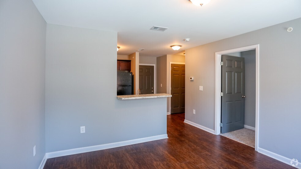 More Photos Of 2701 Sevier Ave, Knoxville Apartments For Sale