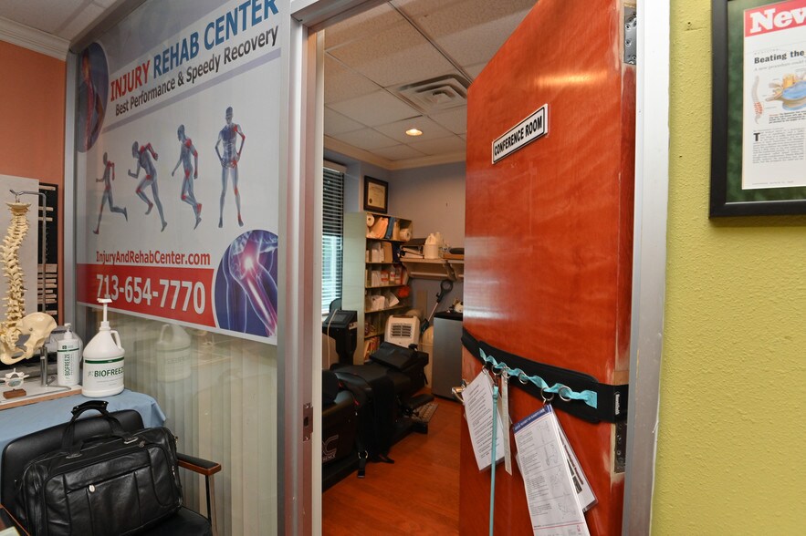 More Photos Of 2715 Fannin St, Houston Medical For Sale