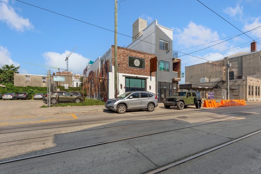 More Photos Of 1140 Frankford Ave, Philadelphia Restaurant For Sale