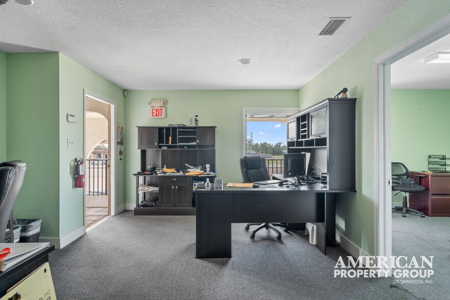 More Photos Of 2450 Tamiami Trl, Port Charlotte Medical For Sale