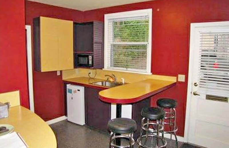 More Photos Of 5135 Nw Saint Helens Rd, Portland Office For Sale
