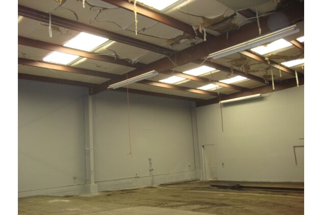 More Photos Of 112 Belle Ter, Bakersfield Truck Terminal For Lease