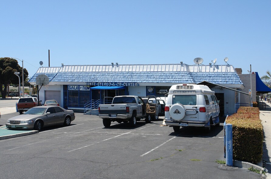 More Photos Of 2834 E Main St, Ventura General Retail For Sale