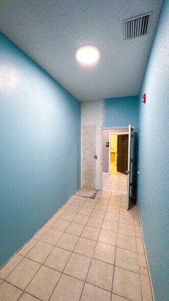 More Photos Of 4040 E County Road 540A, Lakeland Religious Facility For Sale