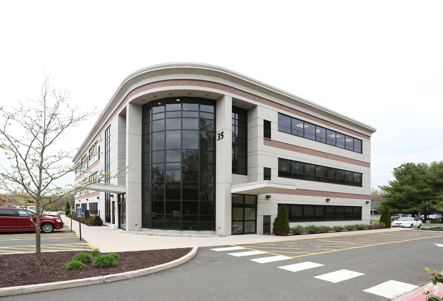 Primary Photo Of 35 Jolley Dr, Bloomfield Medical For Lease