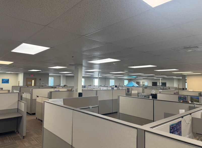 More Photos Of 88-96 Industry Ave, Springfield Flex For Lease