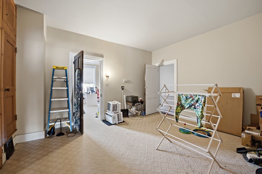 More Photos Of , Kutztown Unknown For Sale