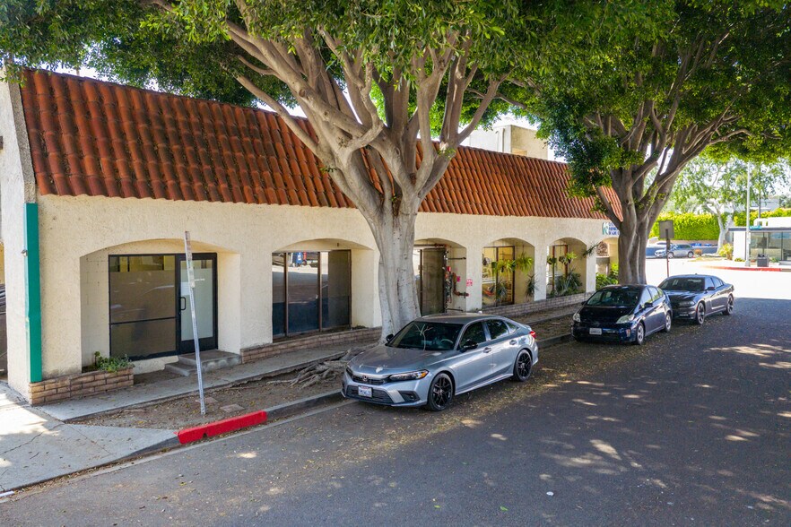 More Photos Of 11444 Washington Blvd, Culver City Medical For Sale