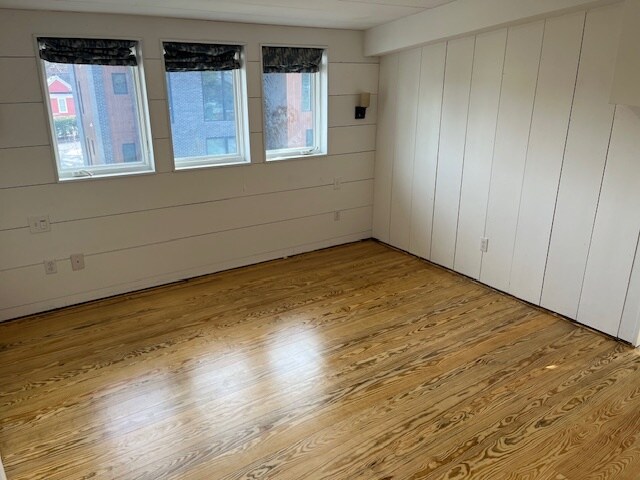 More Photos Of 208 St Marys St, Raleigh Office Residential For Sale