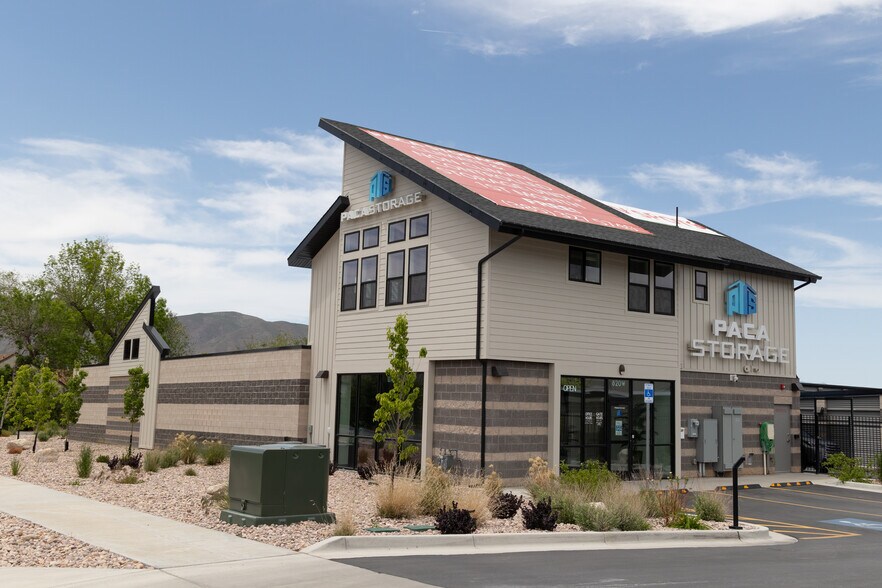 Primary Photo Of 820 W Utah Ave, Payson Industrial For Sale