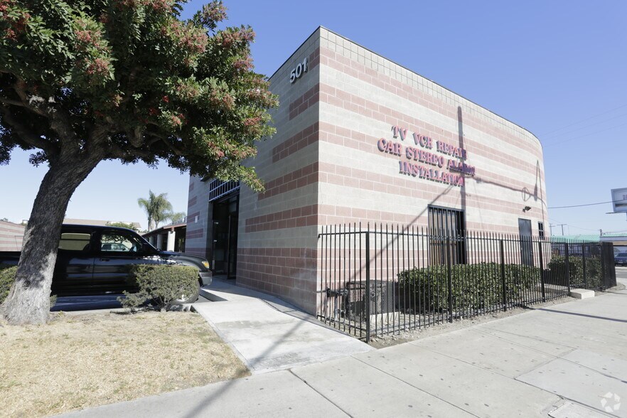 More Photos Of 501 N Harbor Blvd, Santa Ana Storefront For Lease