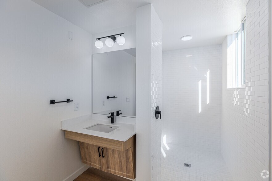 More Photos Of 3943 Oregon St, San Diego Apartments For Sale