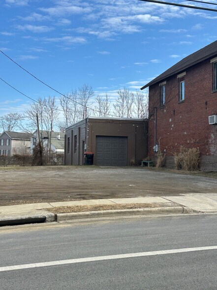 More Photos Of 23 Union St, Newark Light Manufacturing For Lease