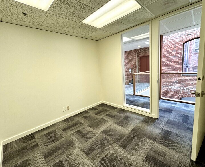 More Photos Of 521 SW 11th, Portland Loft Creative Space For Lease